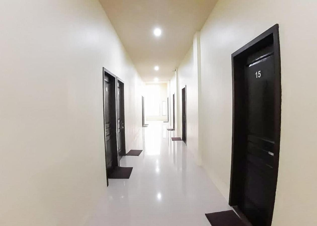 מלון Palmerah Reddoorz Syariah Near Transmart Jambi 2 מראה חיצוני תמונה